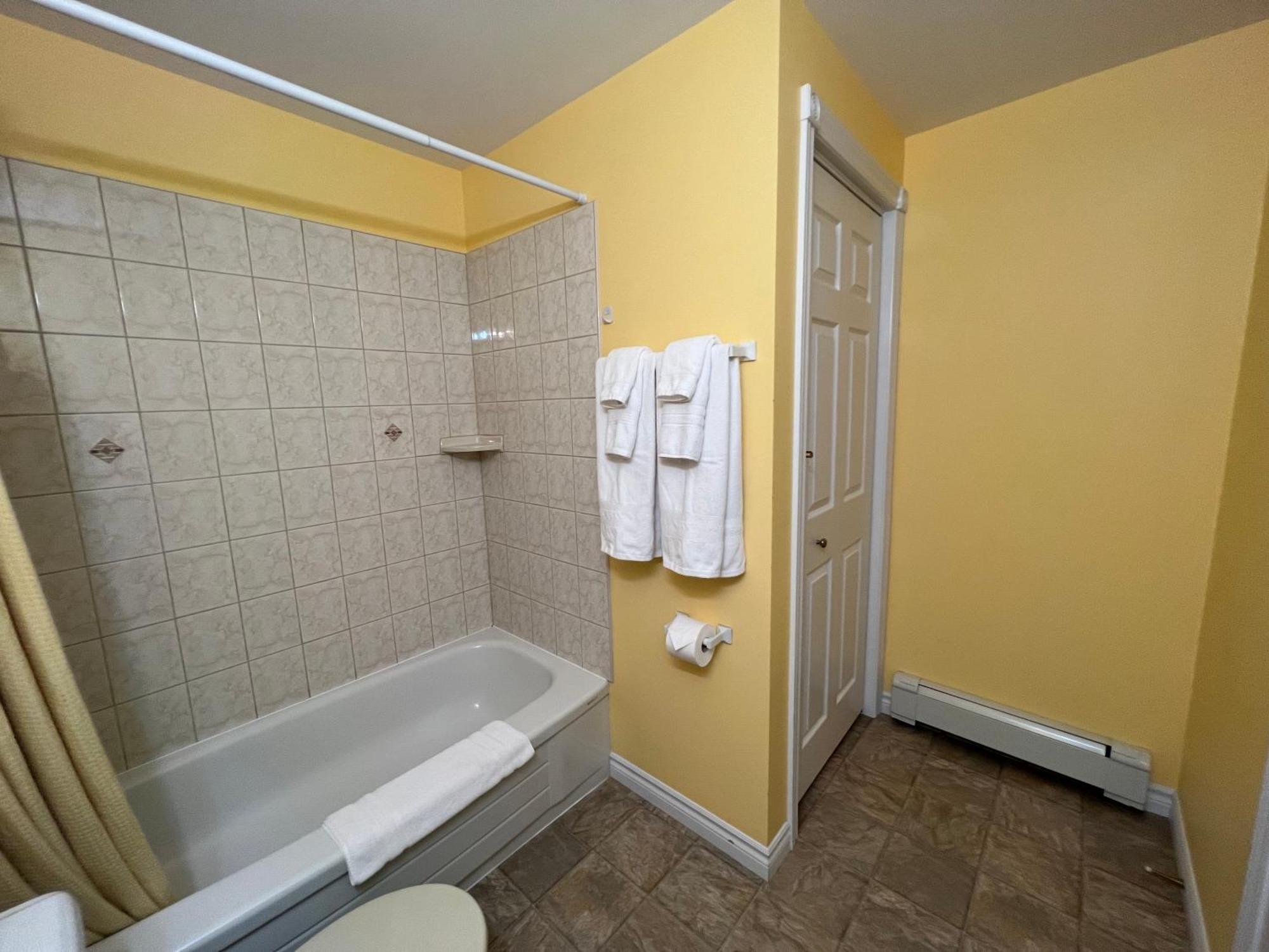Lee'S Ocean Peek B & B Stratford Exterior foto